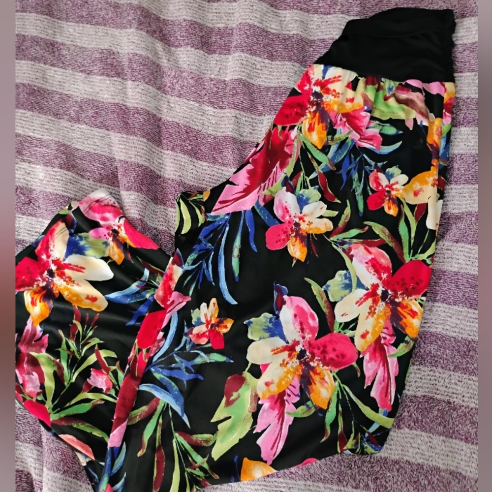 Apt 9 Boho floral pants